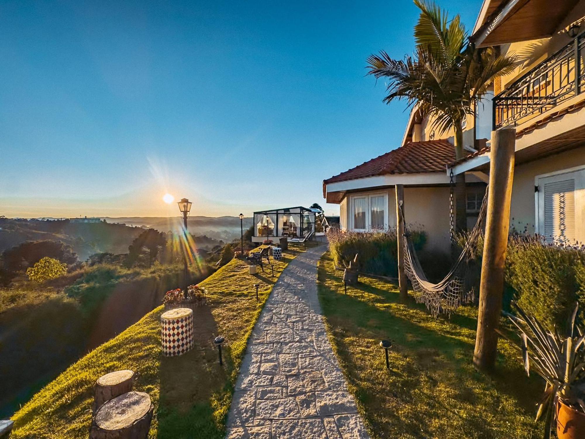Pousada Ville Le Mont - Campos do Jordão Екстериор снимка