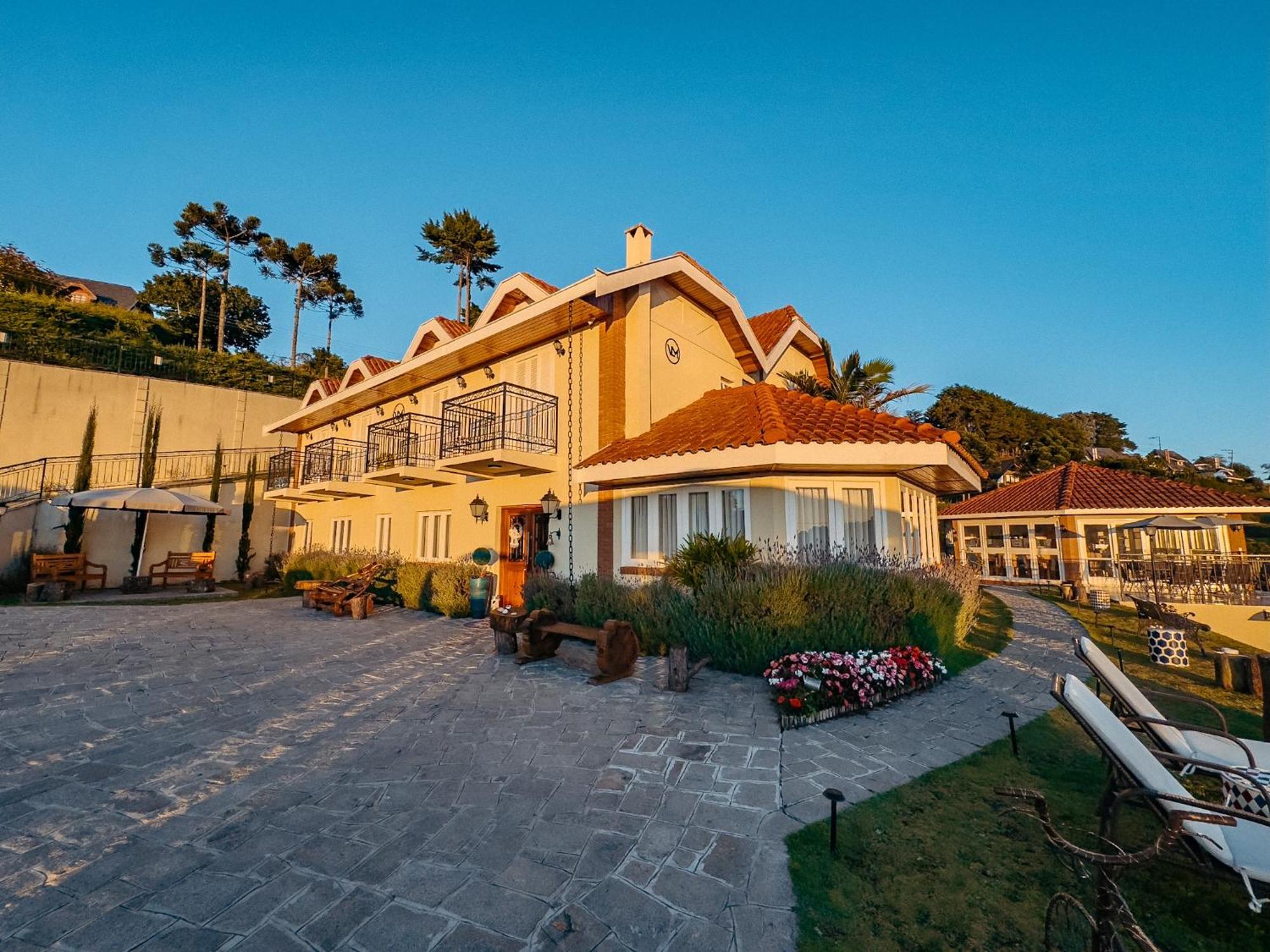 Pousada Ville Le Mont - Campos do Jordão Екстериор снимка